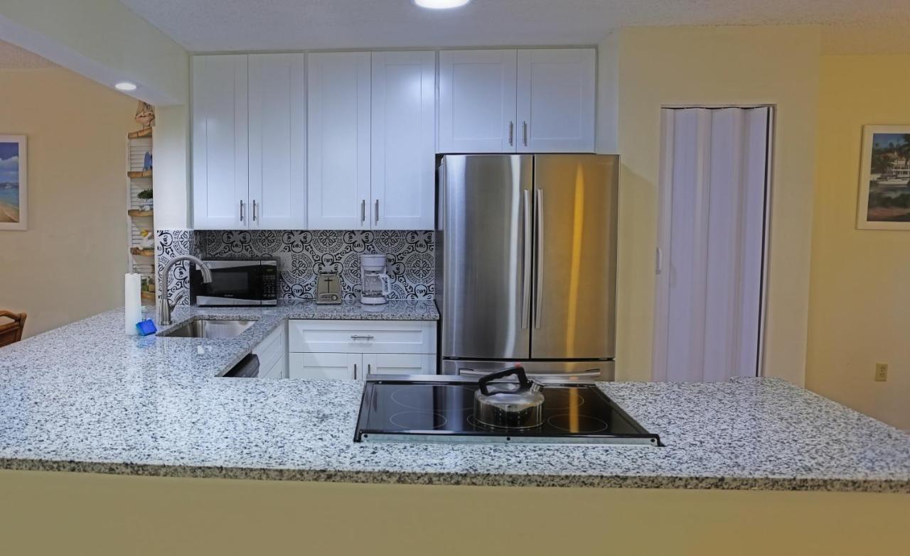 4330 Shorewalk Lakeview Condo Close To Img And Beach 布雷登顿 外观 照片